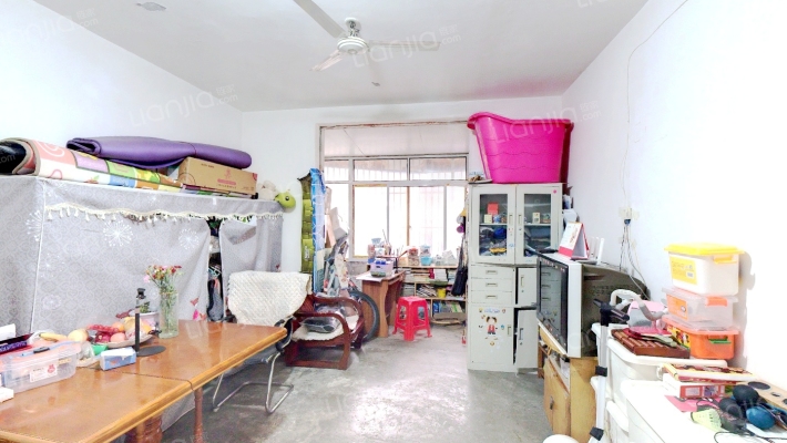 红鑫新村二手房实景图