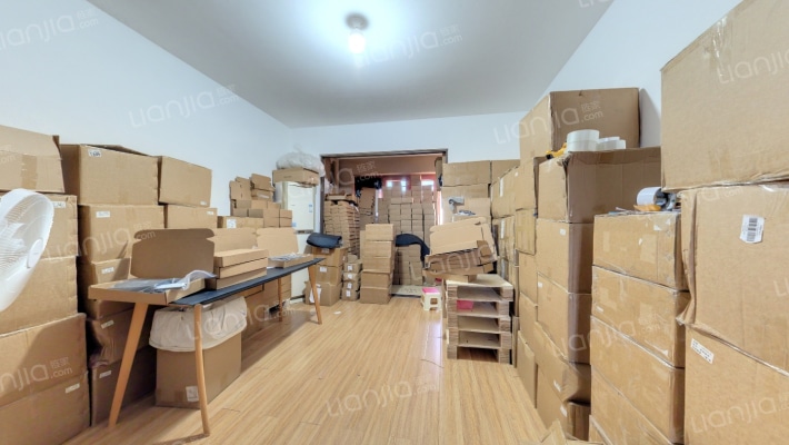 旭辉国际广场二手房实景图