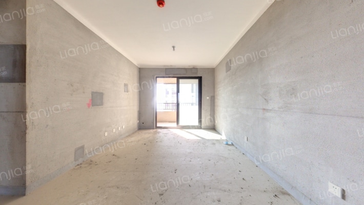 东润城臻园二手房实景图