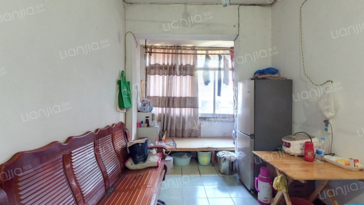 石坪桥后街二手房实景图