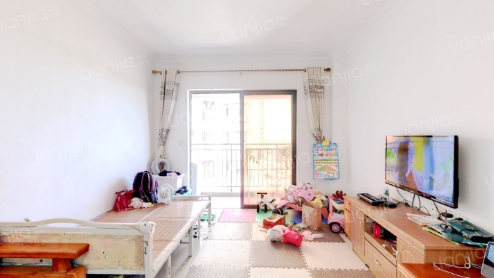 御峰国际二手房实景图