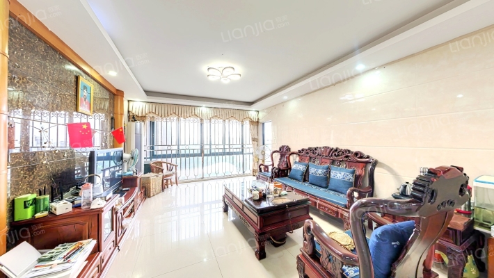 理想名苑二手房实景图