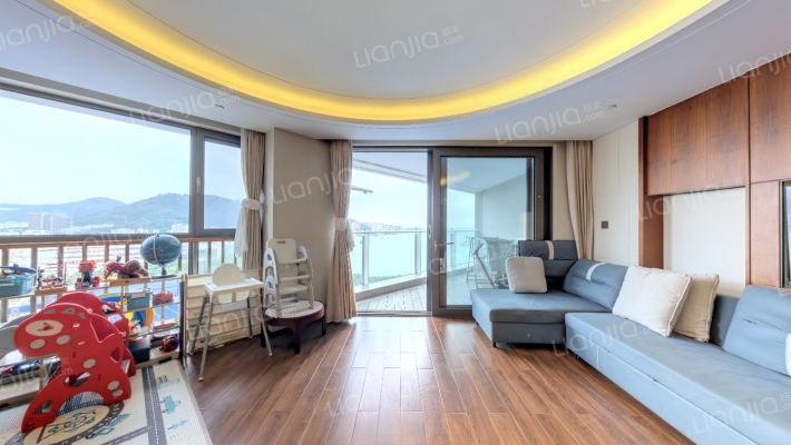 天成中央海岸二手房实景图