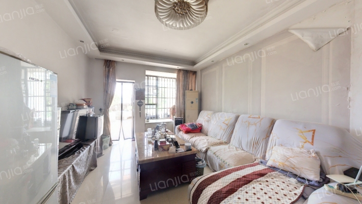 蔚蓝东岸二手房实景图