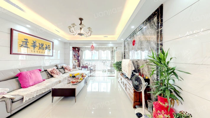 中坚豪庭二手房实景图