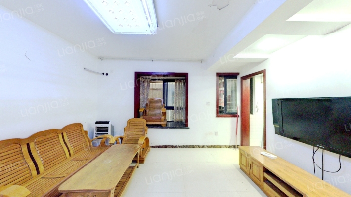 东立国际花城二手房实景图