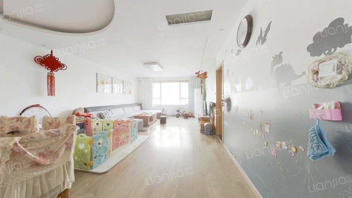 大学仕花园二手房实景图