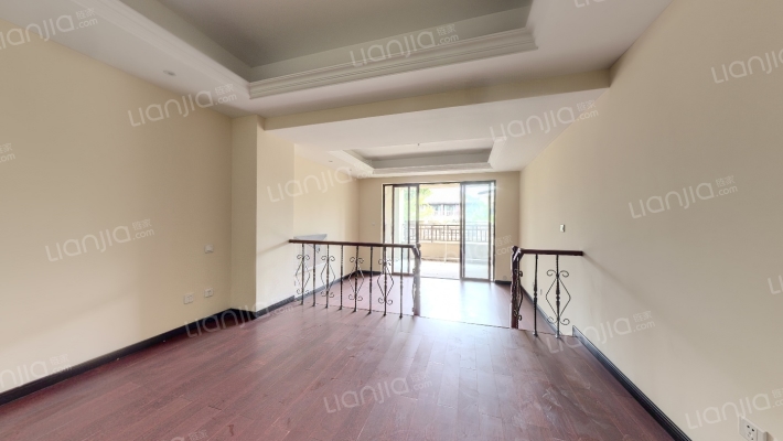 龙湖小院青城二手房实景图