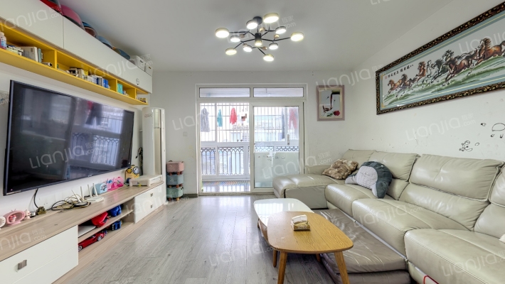 欣欣苑小区二手房实景图