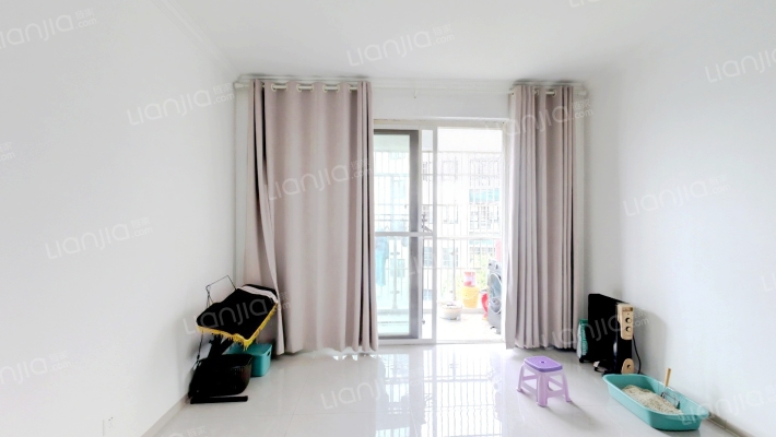 清华名苑二手房实景图