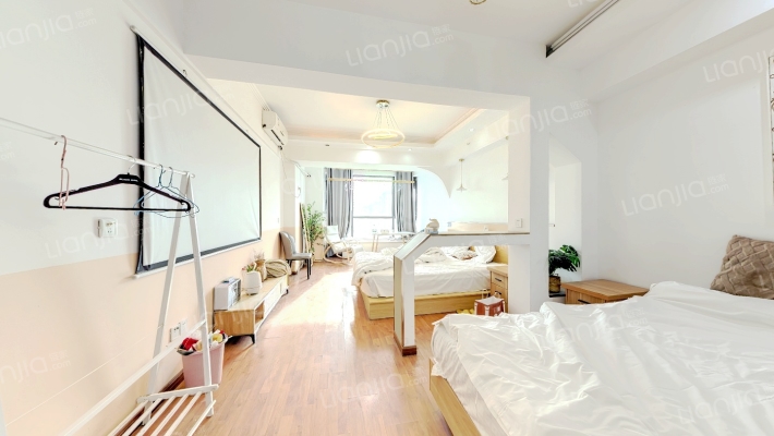 银座时代广场二手房实景图