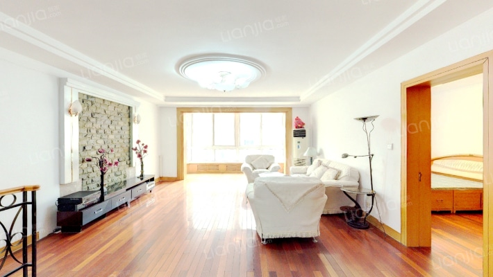 海华苑二手房实景图