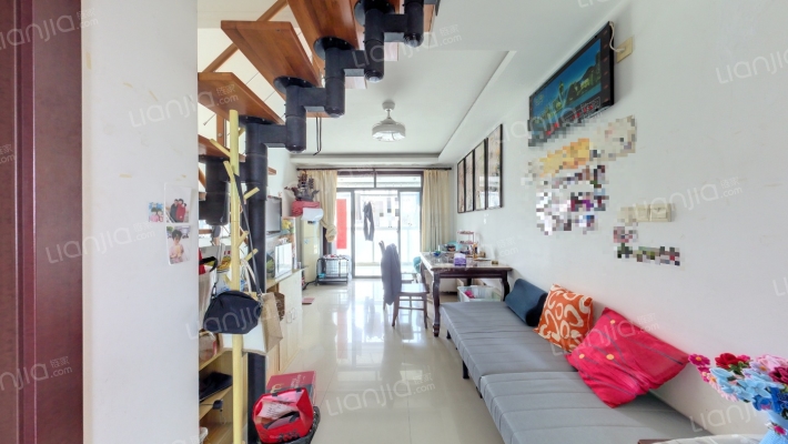 嘉年花苑西区二手房实景图