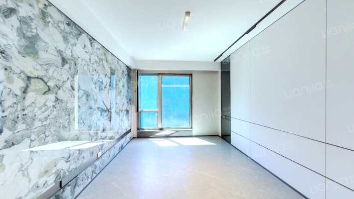 中海都阙台二手房实景图