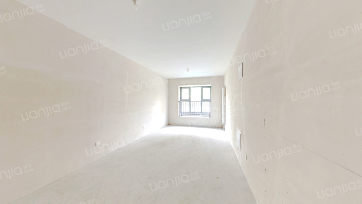 香江健康小镇玫瑰园二手房实景图