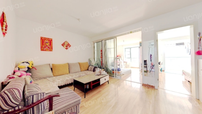 山水文苑二手房实景图