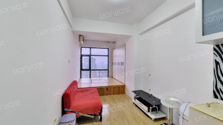 中央亿品二手房实景图