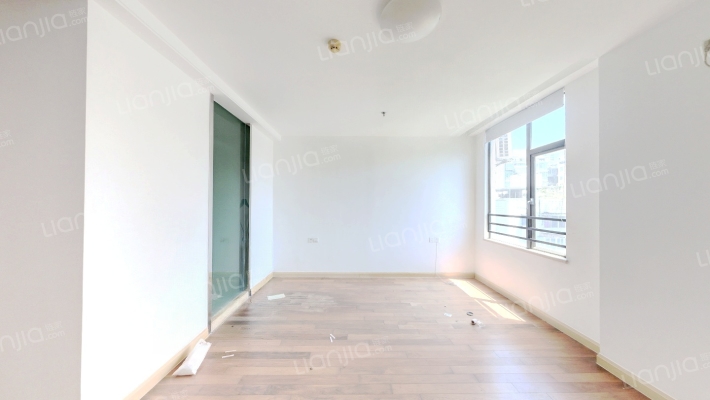 恒和中心二手房实景图