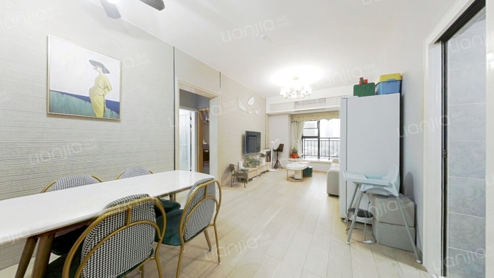 汇峰苑二手房实景图