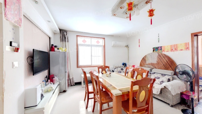 包河花园C区二手房实景图