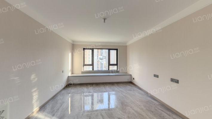 万科向日葵小镇东郡春漫里二手房实景图