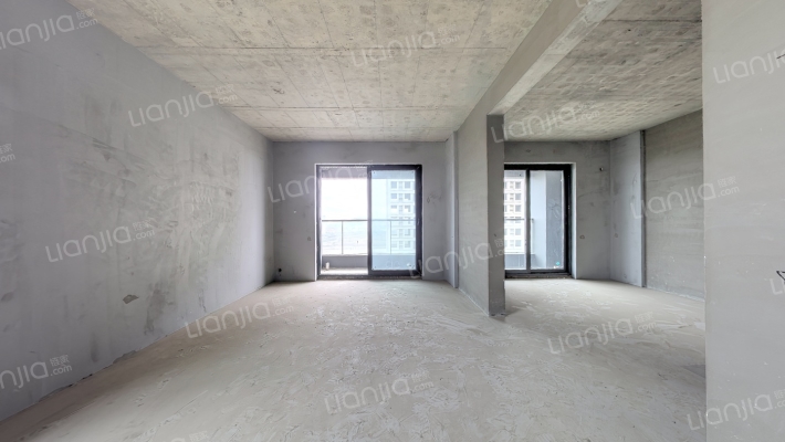 融创首创·国际智慧生态城市天水碧二手房实景图