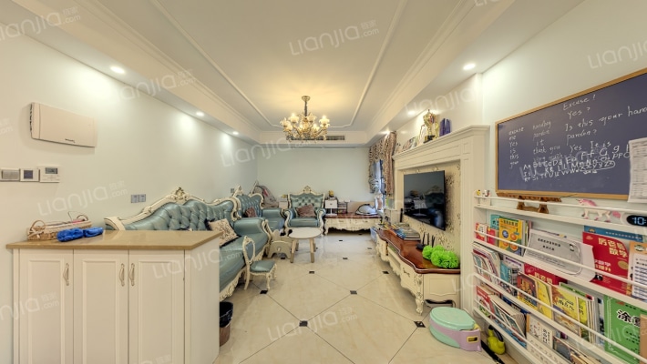 梅溪湖壹号二期二手房实景图