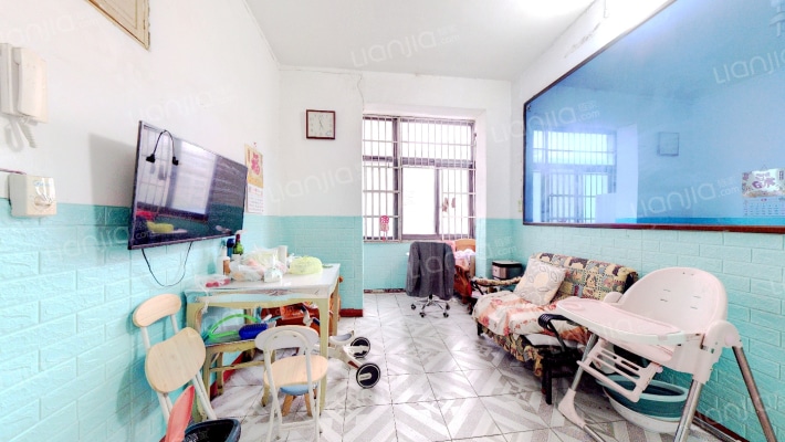 解放路246号二手房实景图