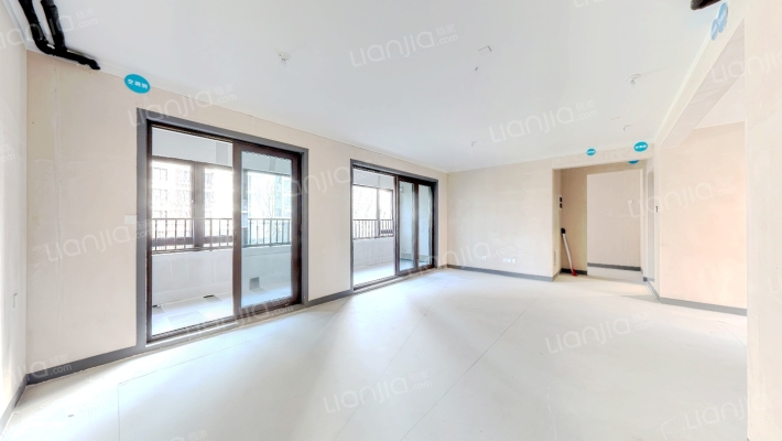 万科朗拾二手房实景图