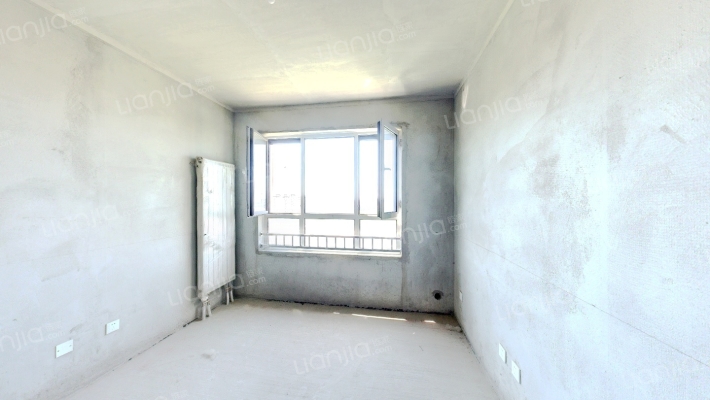 东城原居二手房实景图