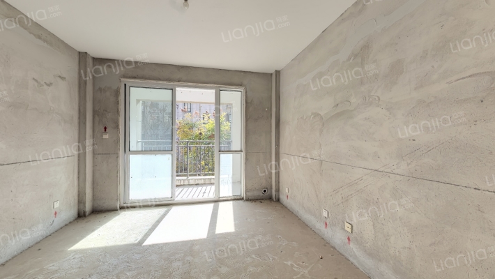 奥青城二手房实景图