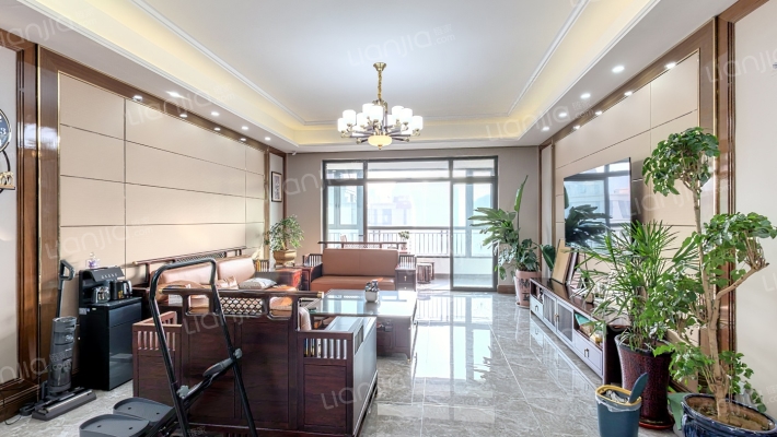 恒大天玺二手房实景图