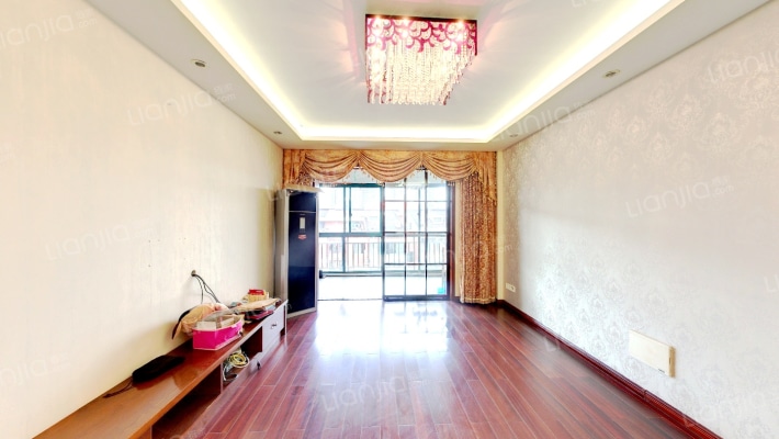 芝兰新城二手房实景图