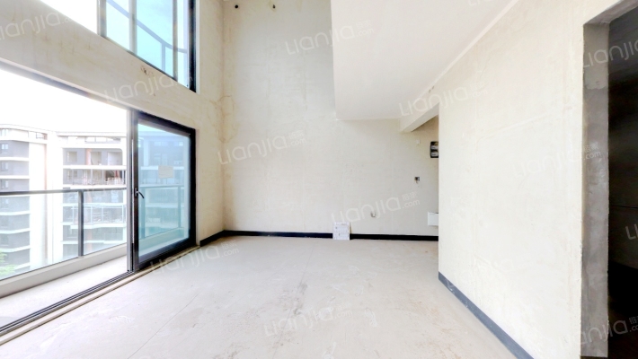 花样年霍克尼的好时光二手房实景图