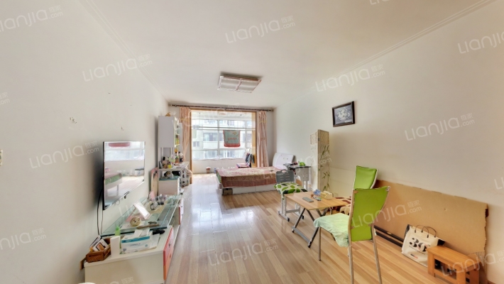 水利家园二手房实景图