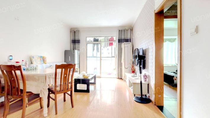 邓甲新城C区二手房实景图