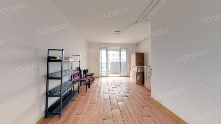 山水金盾花园二手房实景图