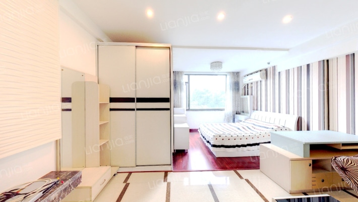 唐宁街二手房实景图