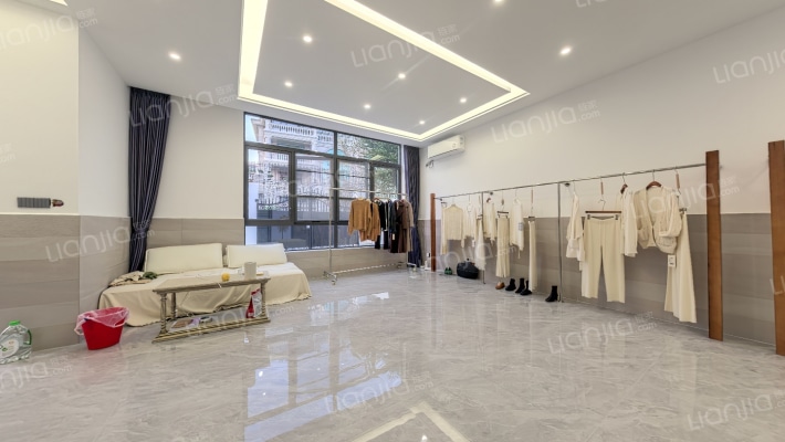 莲花山庄三村二手房实景图