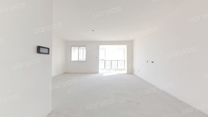 聆湖苑二手房实景图