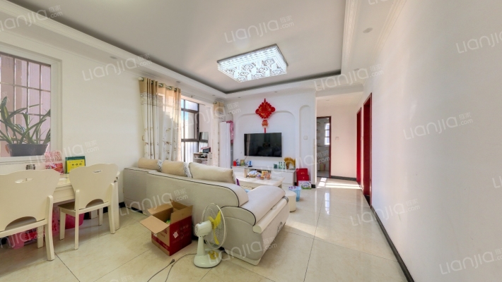 圣采泊尚二手房实景图