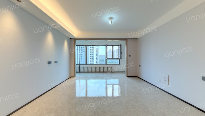 万科紫院二手房实景图