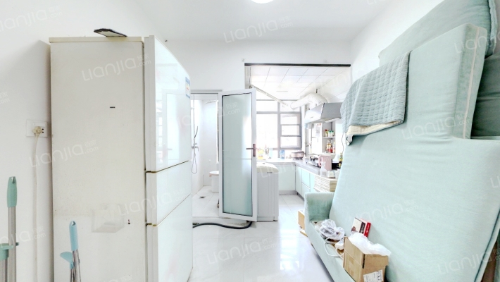 纬四路15号院二手房实景图