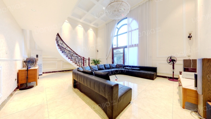 西丽山庄二手房实景图