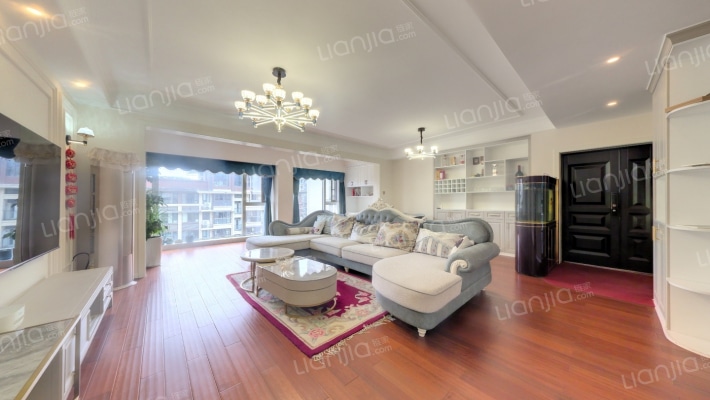 百伦山水居二手房实景图