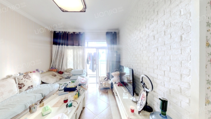 逸静花开香地二手房实景图