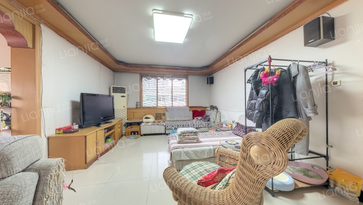 萬鑫阁二手房实景图