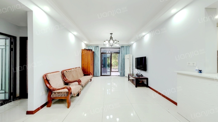 俊豪城东区二手房实景图