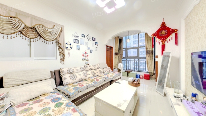 置信逸都D区二手房实景图