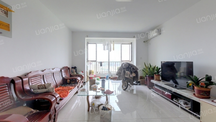 新鼎华府二手房实景图